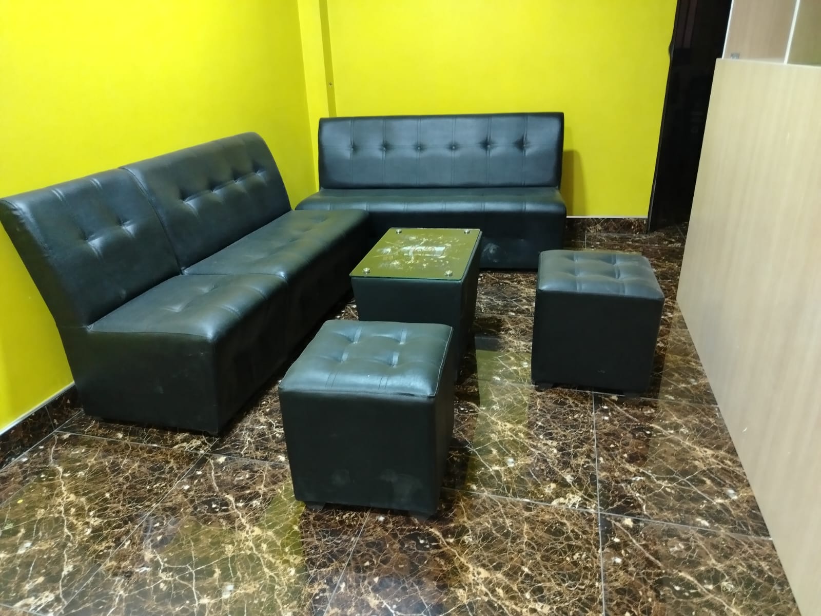 SALA